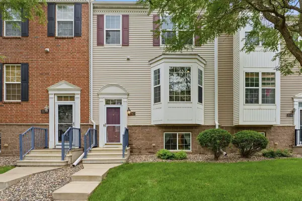 15742 Frisian Lane, Saint Paul, MN 55124