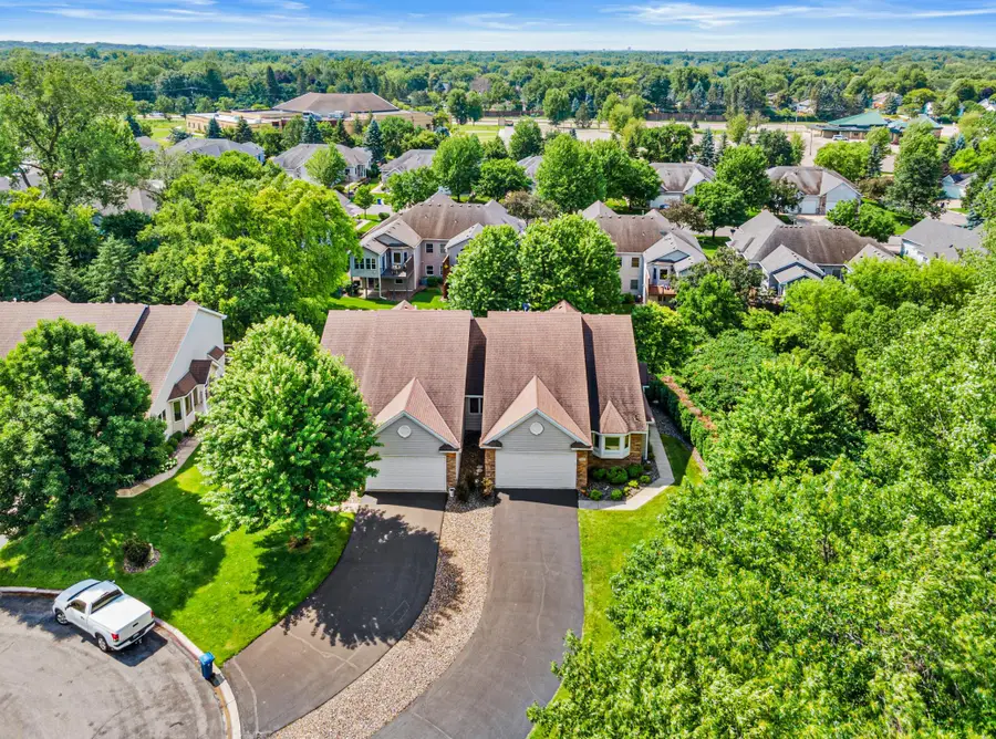 702 Crescent Curve, Saint Paul, MN 55127 - #2