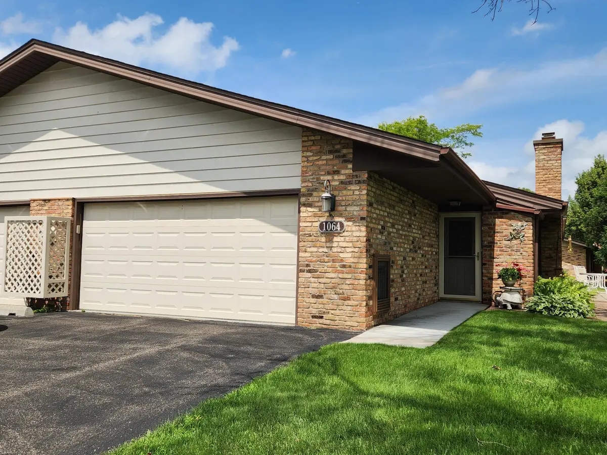1064 Zanzibar Lane N, Minneapolis, MN 55447 - #1