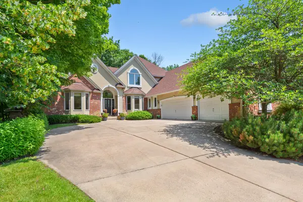 704 Legacy Court, Faribault, MN 55021