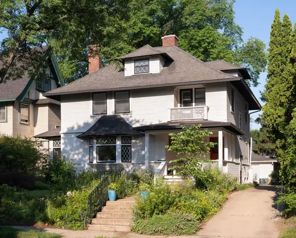 2504 Humboldt Avenue S, Minneapolis, MN 55405