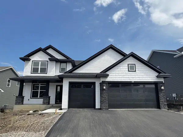676 Sierra Parkway, Waconia, MN 55387