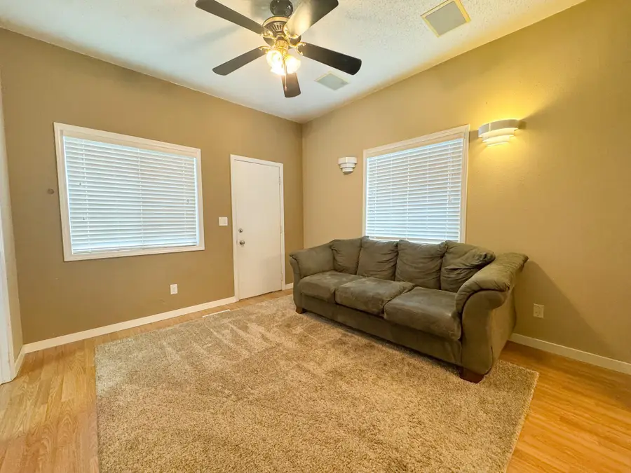 117 3rd Street Ne, Barnesville, MN 56514 - #3