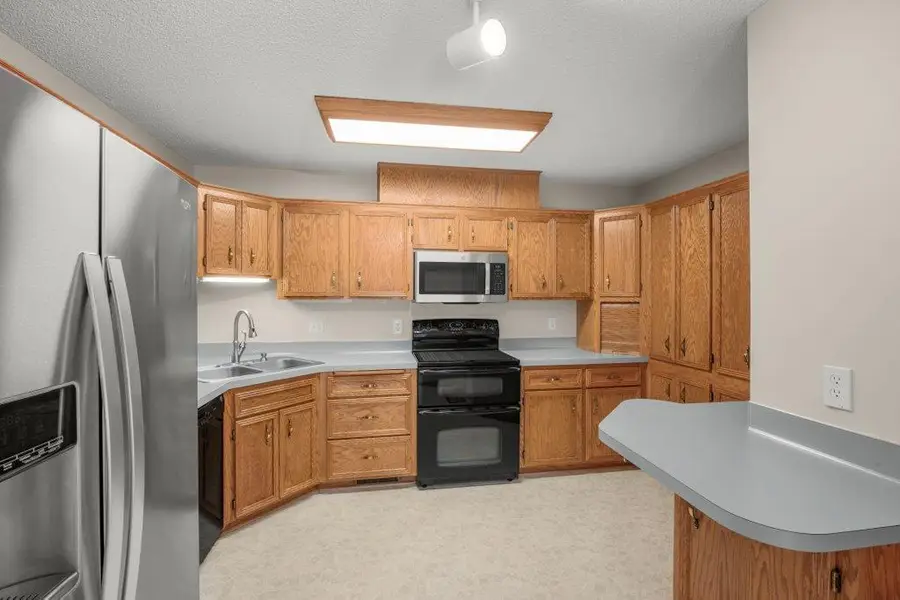 14369 Glenda Drive, Apple Valley, MN 55124 - #3