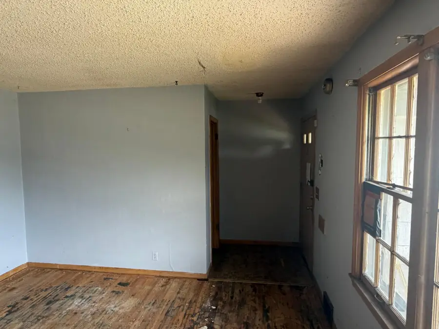3607 Lake Drive Avenue N, Robbinsdale, MN 55422 - #3
