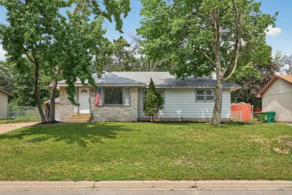 409 Manor Drive Ne, Minneapolis, MN 55432