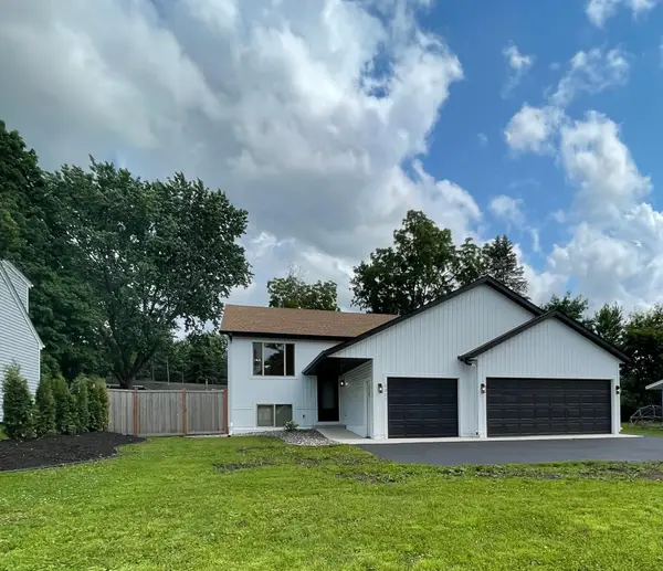 2011 Lake View Drive, Jordan, MN 55352