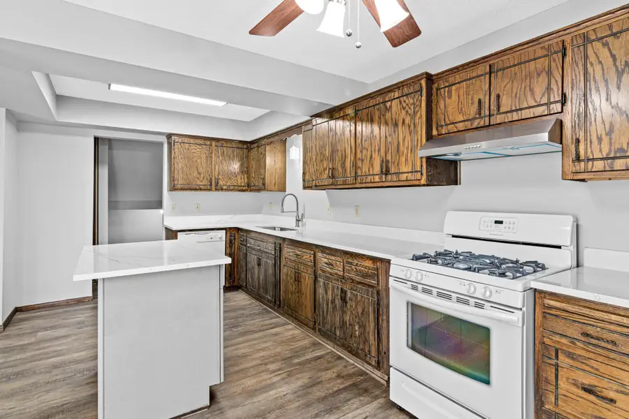 7211 Perry Court E, Brooklyn Center, MN 55429 - #3