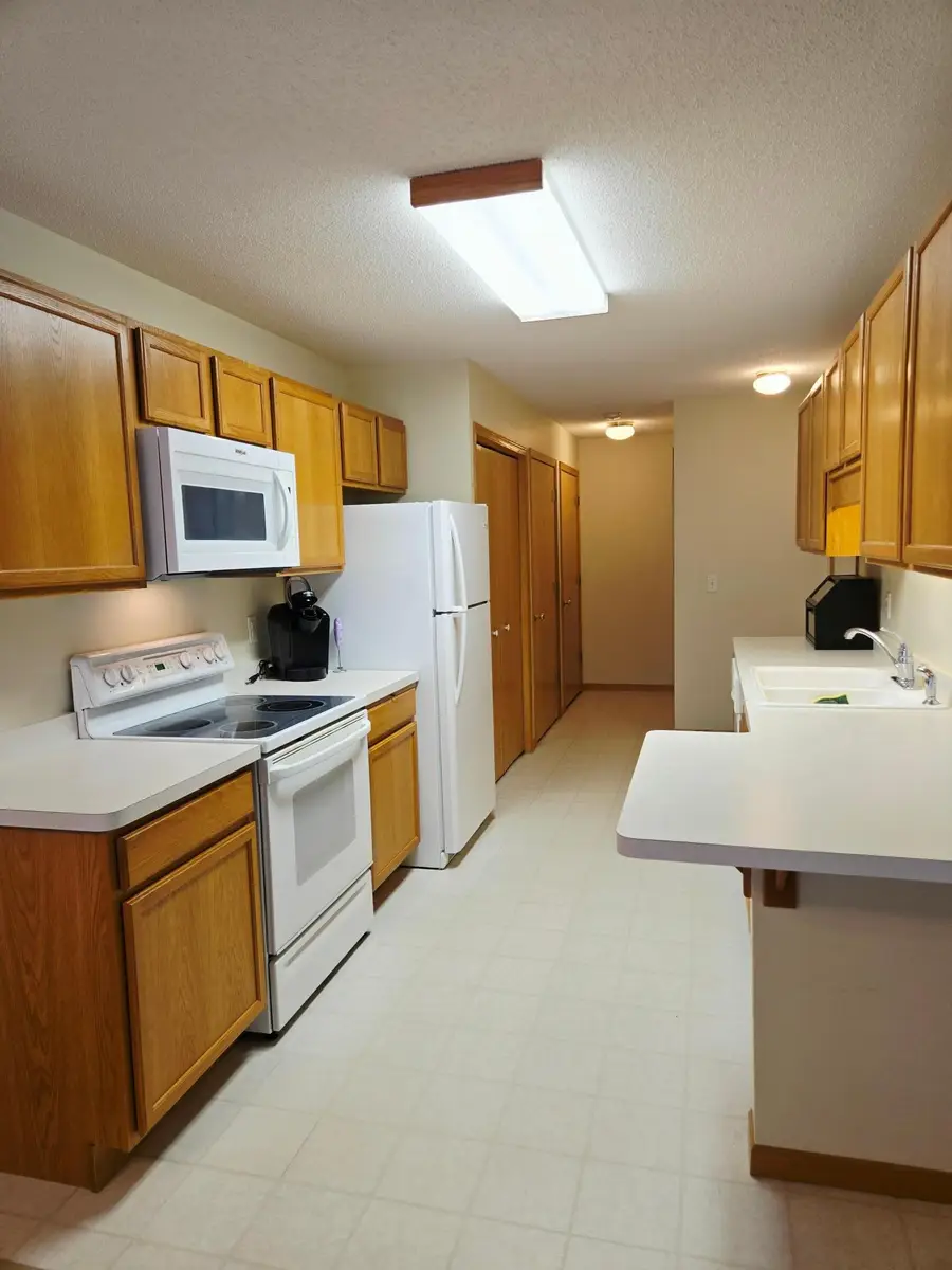 19136 Concord Court Nw, Elk River, MN 55330 - #3