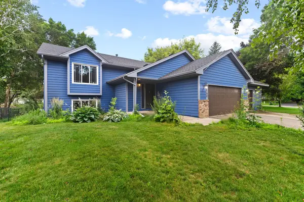 7790 171st Street W, Lakeville, MN 55044