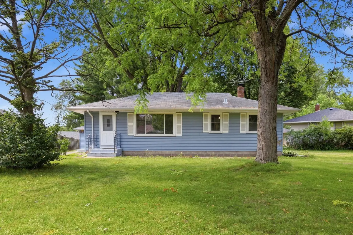 821 Sterling Street N, Saint Paul, MN 55119 - #1