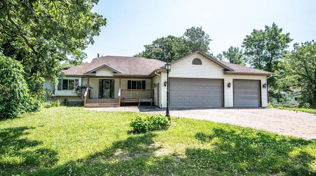 700 Ridge Road, Henderson, MN 56044 - #1