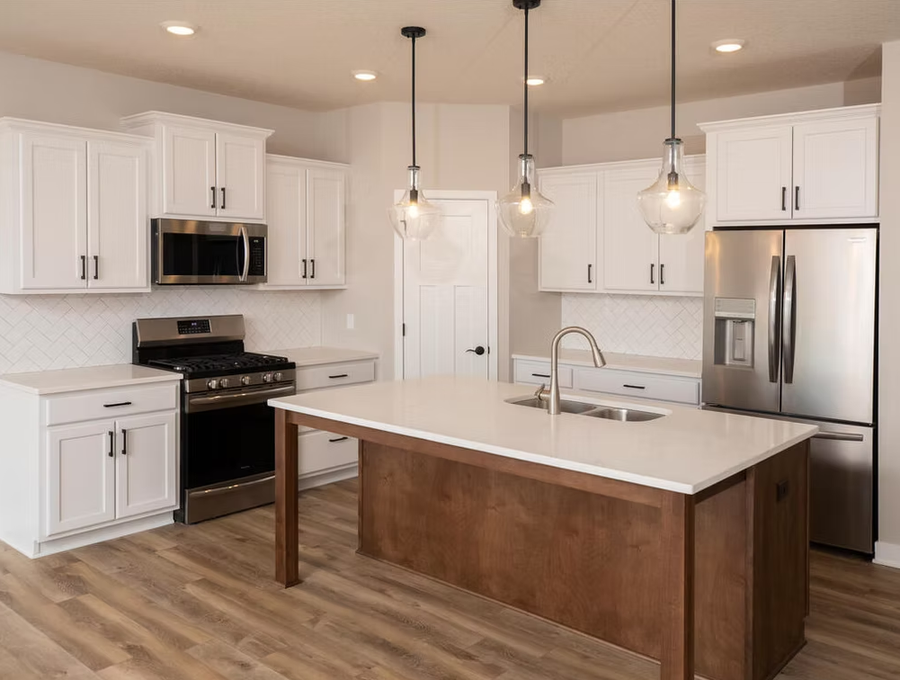 17940 Greenwich Way, Lakeville, MN 55044 - #2