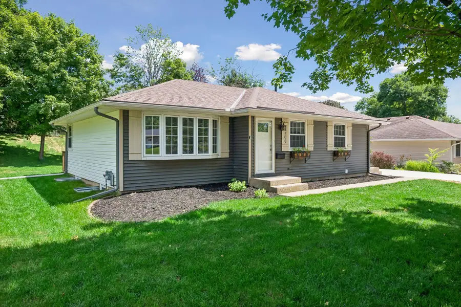 8209 Beard Road, Minneapolis, MN 55431 - #3