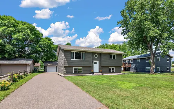 1105 5th Avenue N, Princeton, MN 55371