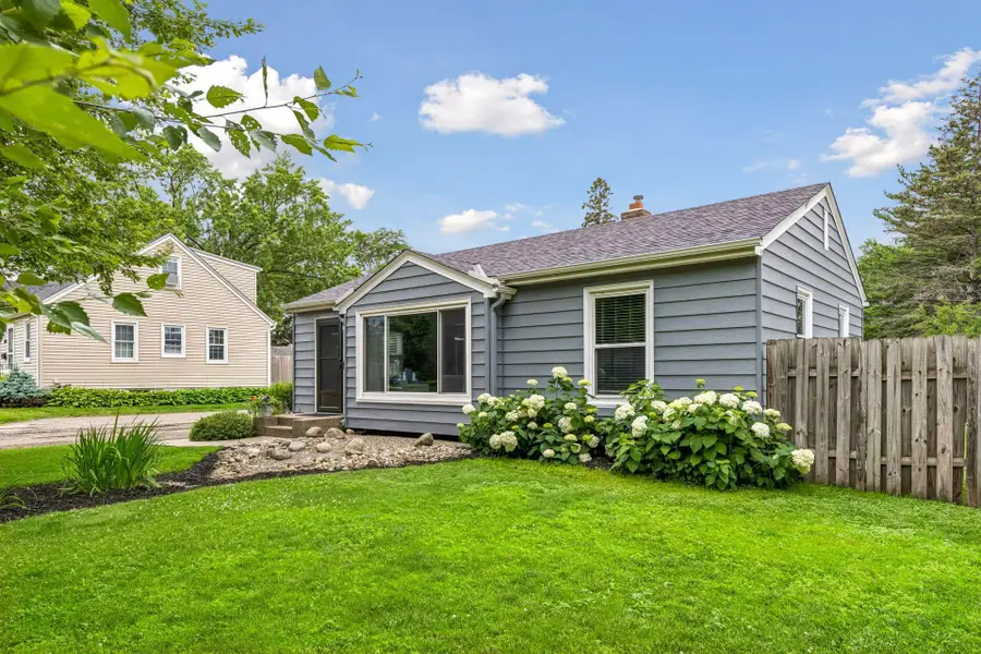 2212 Kentucky Avenue S, Minneapolis, MN 55426 - #3