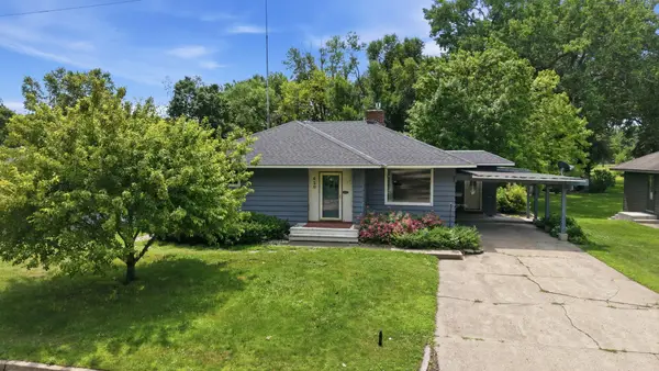 410 3rd Avenue Ne, Clara City, MN 56222