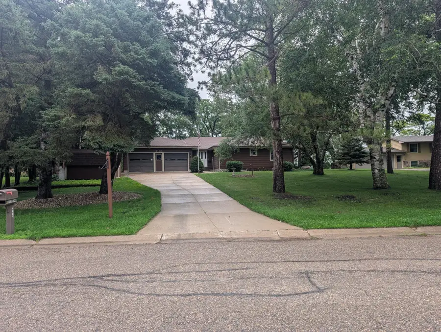 2113 Country Club Drive Ne, Willmar, MN 56201 - #3