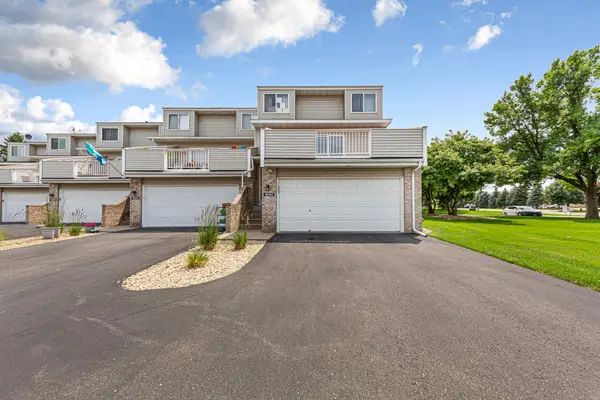 18368 English Avenue #43, Farmington, MN 55024