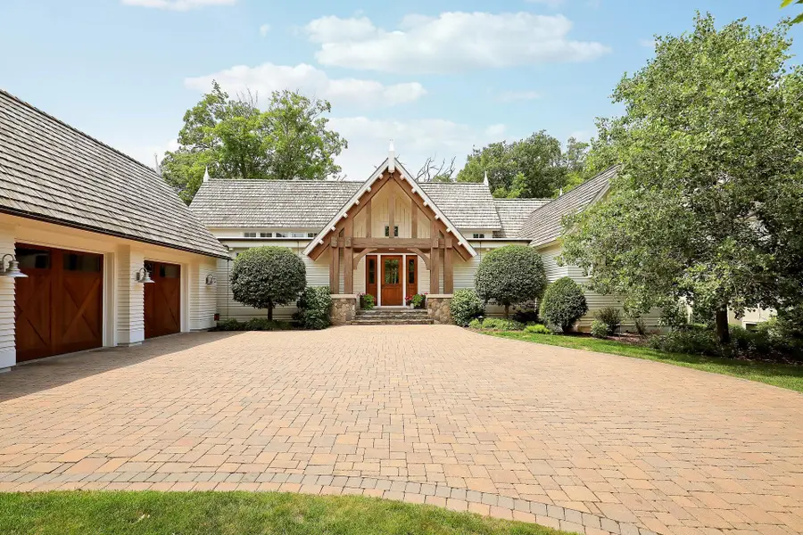 415 Carpenters Pt, Wayzata, MN 55391 - #2