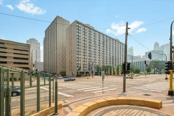 15 S 1st Street #A414, Minneapolis, MN 55401