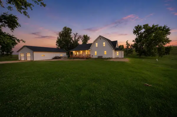 1560 60th Street Ne, Murdock, MN 56271