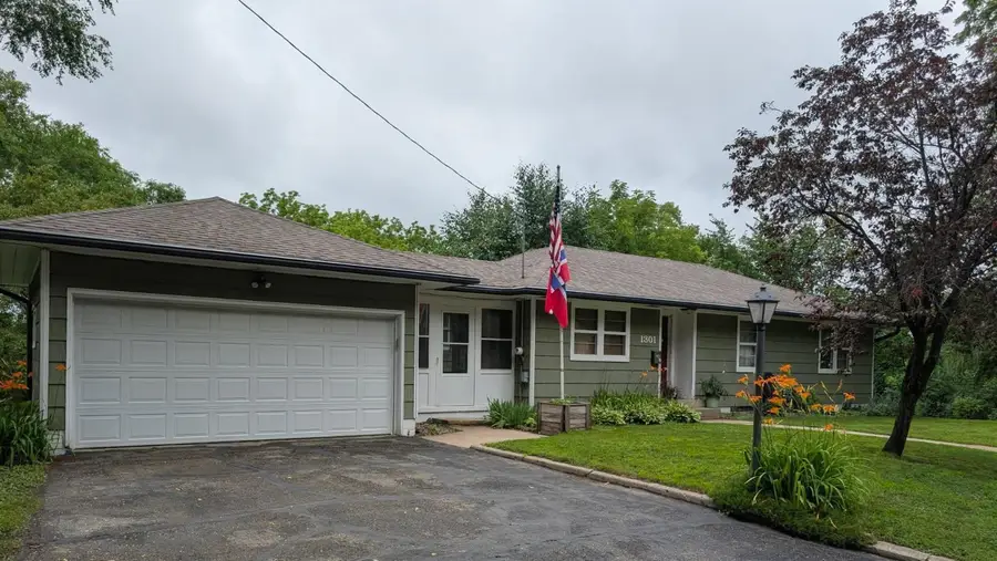 1301 Ridgeview Drive, Montevideo, MN 56265 - #2
