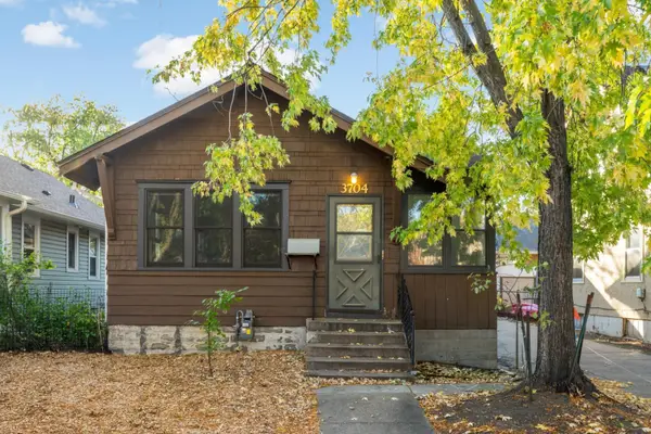 3704 11th Avenue S, Minneapolis, MN 55407