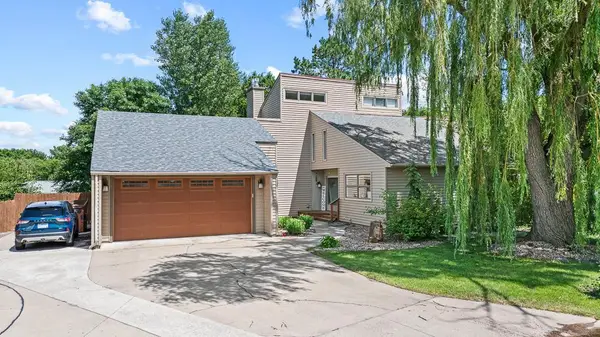 709 Sunrise Boulevard, Redwood Falls, MN 56283