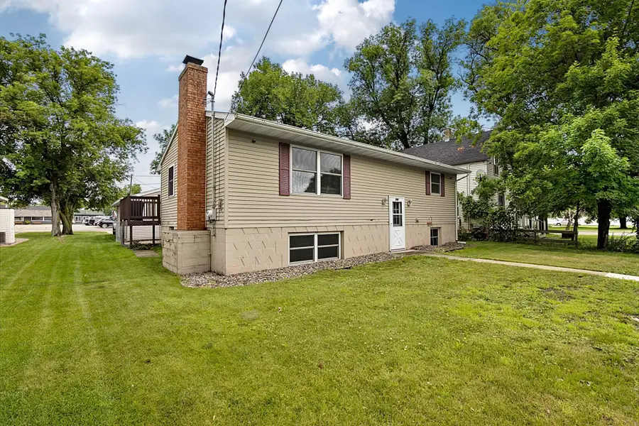 105 Barracuda Avenue Se, Avon, MN 56310 - #3