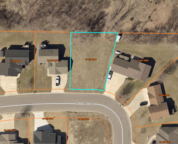1275 Bellflower Lane Ne, Owatonna, MN 55060