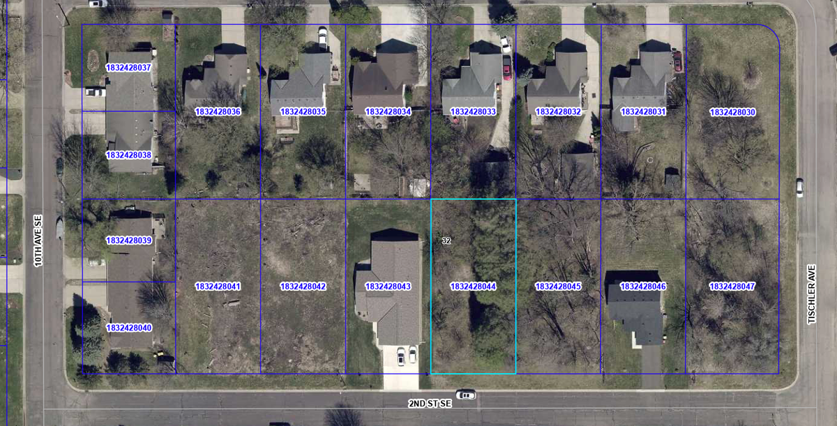 1018L 2nd Street Se, Faribault, MN 55021 - #1