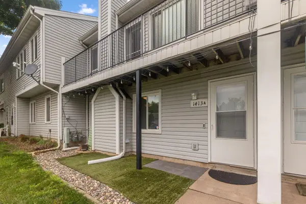 1413 Farrington Street #A, Saint Paul, MN 55117