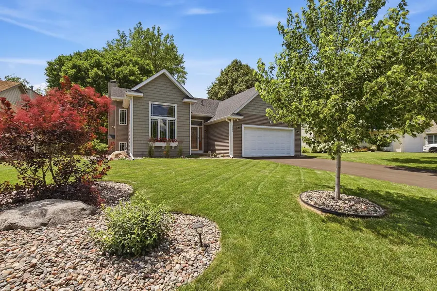 1222 Fallbrook Lane, Woodbury, MN 55125 - #2