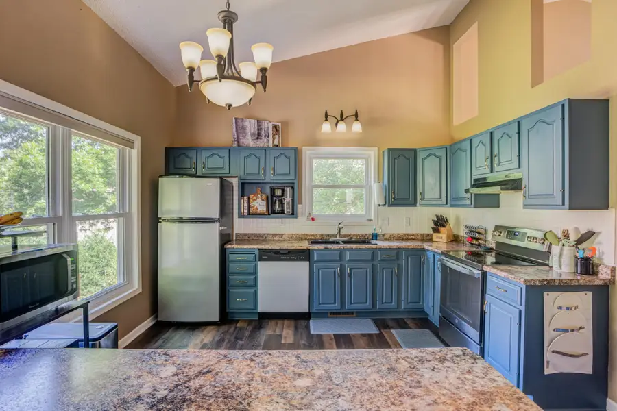 2211 Regent Lane Sw, Rochester, MN 55902 - #2
