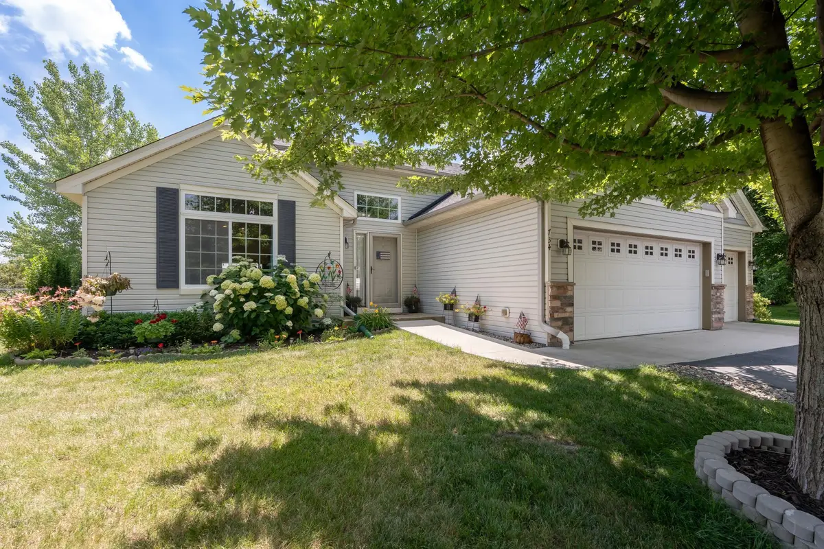 734 7th Street N, Montrose, MN 55363 - #1