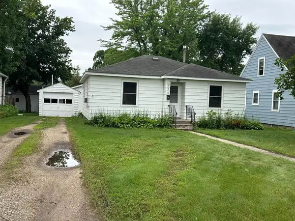 319 Langford Street, Detroit Lakes, MN 56501