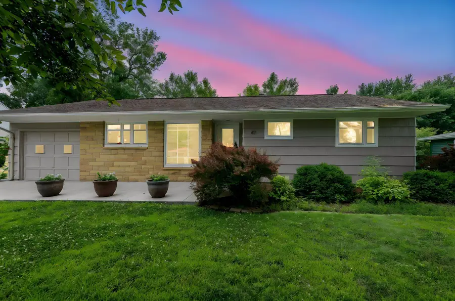47 Skyline Drive, Mankato, MN 56001 - #3