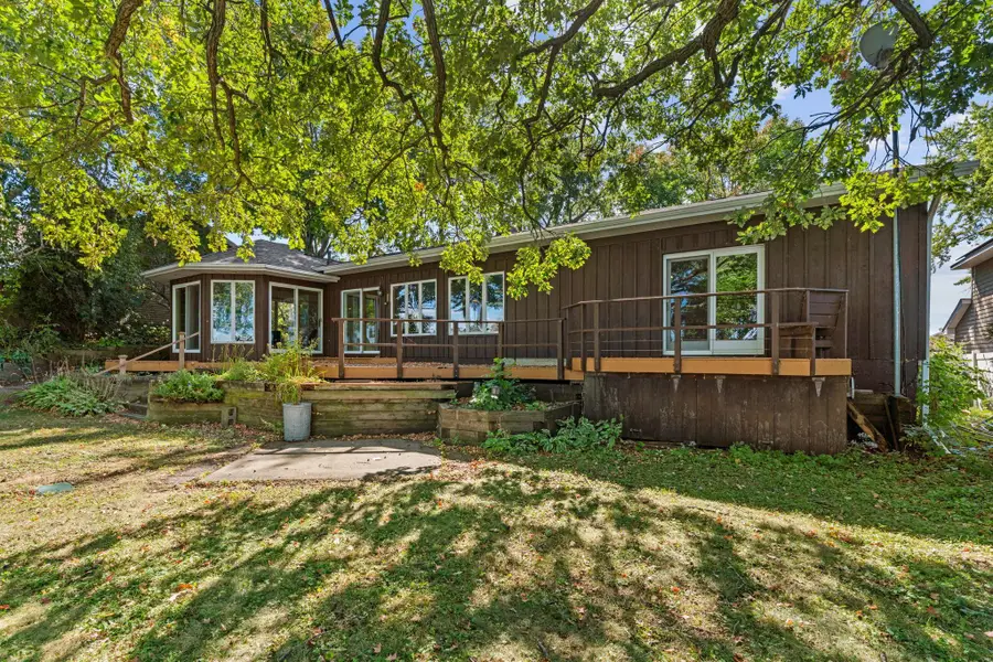 168 Peninsula Road, Medicine Lake, MN 55441 - #3