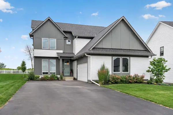 5460 Gestach Lane, Victoria, MN 55318
