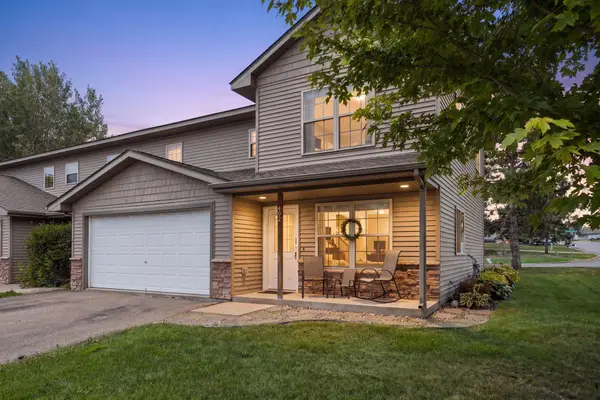 402 Sierra Place, Roberts, WI 54023