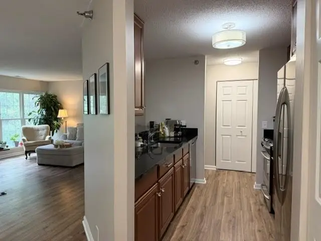 6010 Chasewood Parkway #203, Minnetonka, MN 55343 - #2