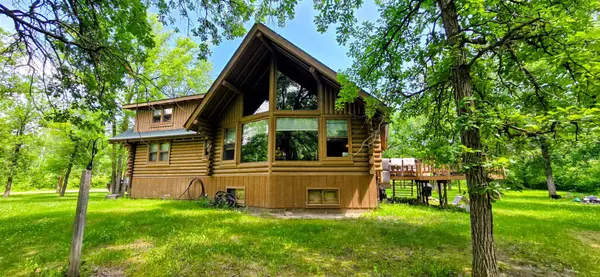2846 Hawthorn Drive Nw, Baudette, MN 56623