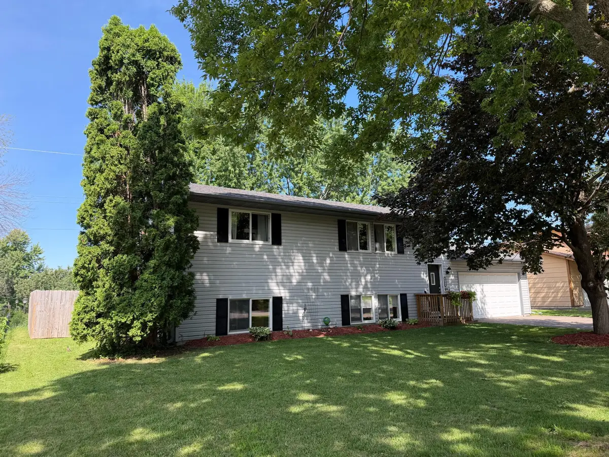 8166 Janero Avenue S, Cottage Grove, MN 55016 - #1