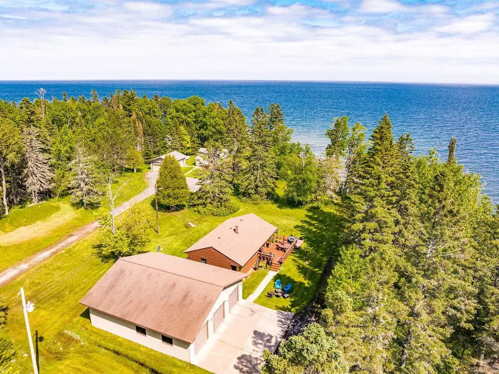 1690 Highway 61, Two Harbors, MN 55616 - #1