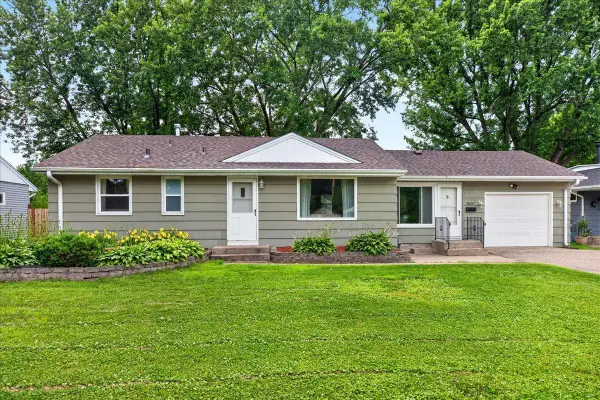 5657 Nevada Avenue N, Minneapolis, MN 55428