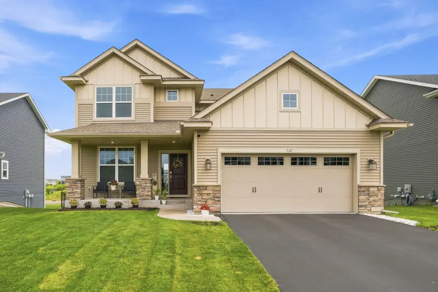 2107 Balsam Way, Lino Lakes, MN 55038 - #2