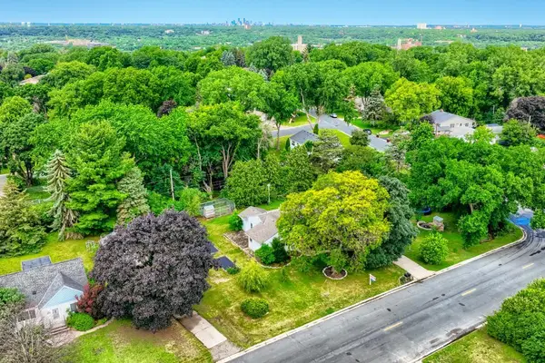 987 Chippewa Avenue, Saint Paul, MN 55118
