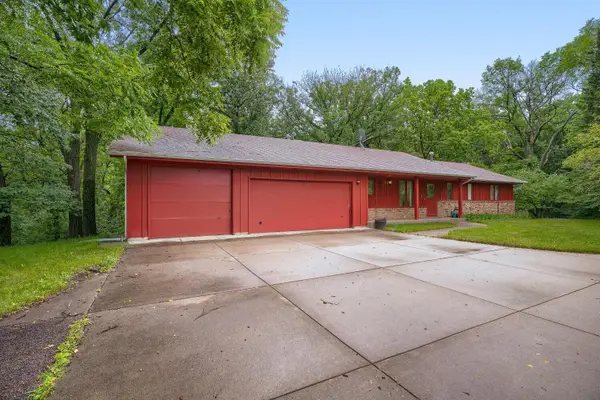 13151 Highway 13 S, Savage, MN 55378