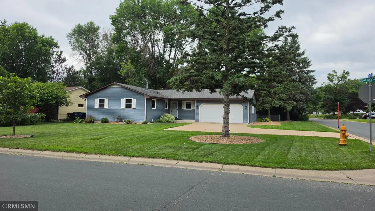 7399 Memory Lane Ne, Fridley, MN 55432 - #1